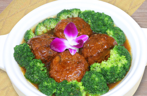 威廉希尔预制菜四喜丸子料理包厂家批发价格 威廉希尔预制菜四喜丸子料理包厂家批发价格